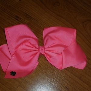 Pink jojo bow